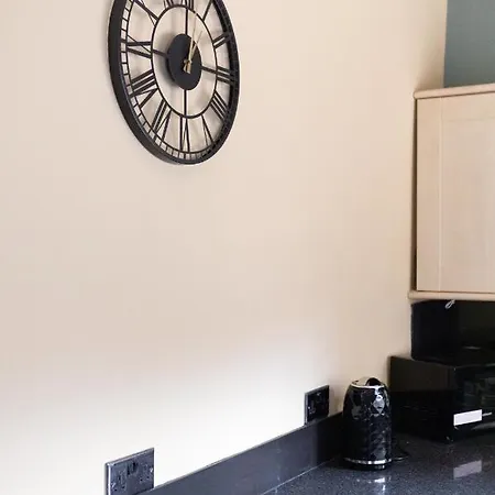Milton Stays: Cosy Centre House With Garden And Parking Holiday home York
