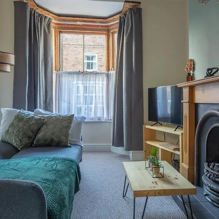 Holiday home Milton Stays: Cosy Centre House With Garden And Parking York